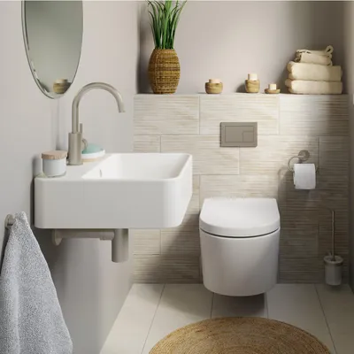 Produktbild von Lenz Gästebad-Set PERFECT FIT 8-teilig Edelstahl – Wand-WC inkl. WC-Sitz mit Absenkautomatik, Waschtisch, sparsame Armatur, Siphon & Badaccessoire-Set