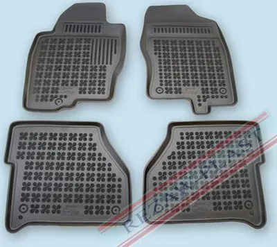 Obrázek produktu pro Gumové autokoberce Nissan Navara 2005-2010 (4 dveře)