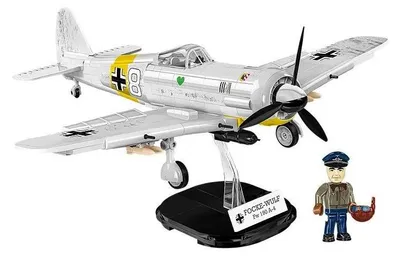 Imagen del producto de Kit de modelismo a escala 1:32 del Focke-Wulf Fw 190 A-4, con 390 piezas