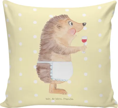 Produktbild von Mr. & Mrs. Panda Kissen 40x40 Igel Wein - Gelb Pastell - Geschenk, Weißwein, Sofakissen, Spruch, trinken, Lustige Sprüche, zier, Weiches, Deko, kuschelkissen, Weinglas