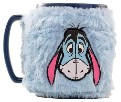Imagen del producto de PYRAMID - Taza funda de peluche Eeyore Winnie the Pooh Disney 440ml