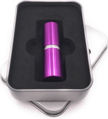 Produktbild von Onwomania Lippenstift Flakon Lippgloss silber lila USB Stick in Alu Geschenkbox 8 GB USB 2.0