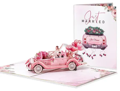 Productafbeelding van Pop-up trouwkaart met bruid en bruidegom in oldtimer
