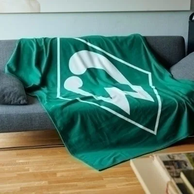 Produktbild von SV Werder Bremen Fleecedecke „Raute"