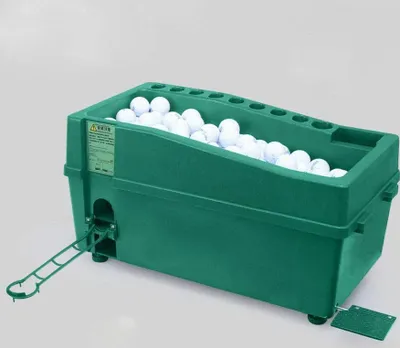 Obrázek produktu pro Automatický dávkovač golfových míčků Golfový míčový stroj Golf Tarining Tool Není nutná elektřina Zelená 62 * 32 * 32cm