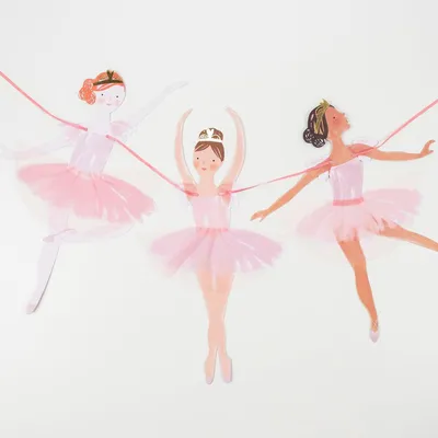 Productafbeelding van Feestslinger Ballerina - Dansende dames - Feest versieren - Met tule tutu - 18 meter - Perzik