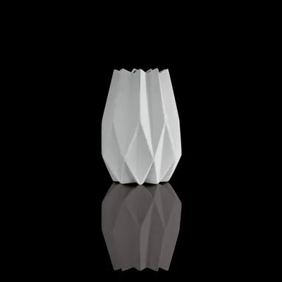 Obrázok produktu pre Goebel Polygono Star Váza 21.5 cm