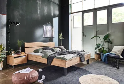 Produktbild von Bett Nyborg Sonderlänge 160x210 Wildeiche Bianco Holzkopfteil und Metallbeine
