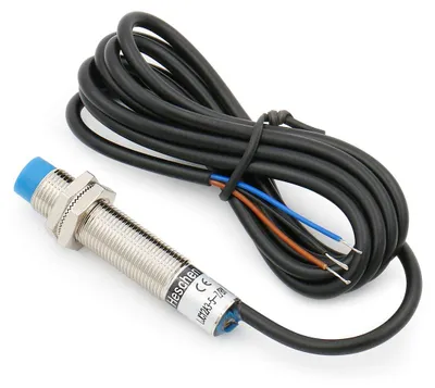 Kapazitiver Näherungssensor 5mm 10-30VDC PNP NO 3-Draht