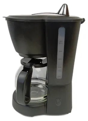 Image de Cafetière à filtre Amazon Basics, carafe en verre de 1,25 l, 10 tasses, temps de filtration : 30 min, performante