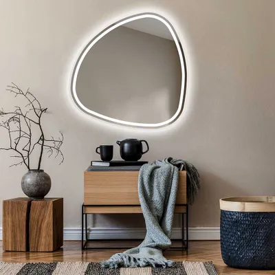Produktbild von Unregelmäßiger asymmetrischer Spiegel mit LED Beleuchtung 64x64 cm - mit LED Beleuchtung - LED Farbe Kaltweiß 7000K - Individuell Nach Maß - Beleuchtet Wandspiegel Lichtspiegel Badezimmerspiegel JAJ223