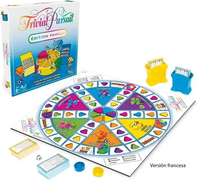 A Trivial Pursuit board game and its box are displayed on a white background.
