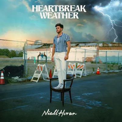 Produktbild von Heartbreak Weather