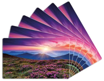 Produktbild von Wallario Frühstücksbrettchen 6er Set aus Glas, je 14 x 23 cm, mit rutschfesten Füßen, Motiv Blumenbedeckte Wiese bei Sonnenuntergang
