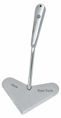 Produktbild von Synx Tools Herzhacke 16 cm ohne Stiel – Hacken/Unkrautentferner