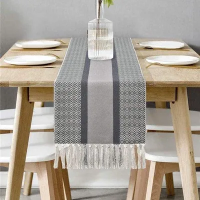 Obrázok produktu pre Sivý obrus, moderný geometrický vzor, neklzký, 180 x 35 cm, jedáleň