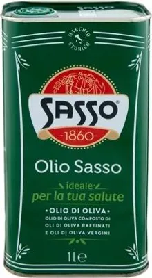 A close-up of a green metal can of Sasso olive oil.