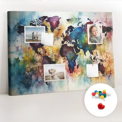 Obrázek produktu pro Korková nástěnka s kolíčky - Tabule s kolíky pro fotografie a poznámky - 100x70 cm - Připínáčky barevné 100 kusů - Akvarelová mapa