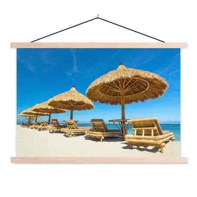 Produktbild von MuchoWow® Textilposter Strandkorb - Strand - Sonnenschirm - Meer - Sommer 60x40 cm mit holzfarbenen Rahmen - Bilder