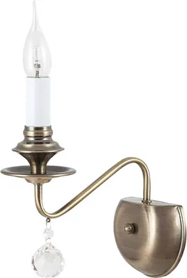 Productafbeelding van Wandlamp Beatrice, gemaakt van metaal, antiek bronskleurig. Afmetingen: L: 22,5 cm, B: 13 cm, H: 26 cm
