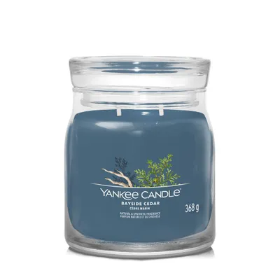 Zdjęcie produktu dla Yankee Candle Bayside Cedar Signature Średni słoik 368 g