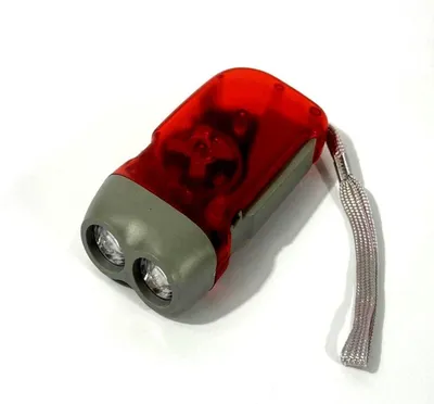 Productafbeelding van Go Go Gadget – Zaklamp – handmatig bediend – Knijpkat – Overlevingskit – Noodpakket – compact – 3 LED's – 1 stuk – Rood