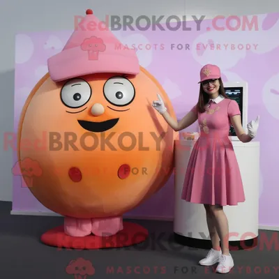Obrázok produktu pre Maskot spoločnosti REDBROKOLY, levanduľový grapefruit, oblečený v mini sukni a s digitálnymi hodinkami