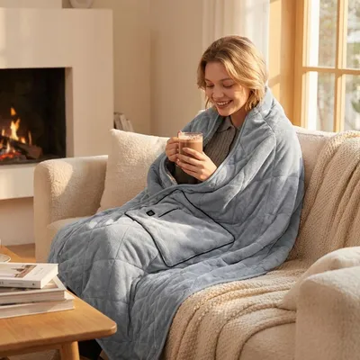 Produktbild von Heizdecke 135x180 cm aus Polarfleece mit Druckknöpfen, elektrische Wärmedecke mit 3 Stufen, auch als Heizkissen nutzbar, kuschelweiche Kuscheldecke