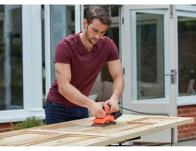 Image de Black & Decker Schwingschleifer 135W