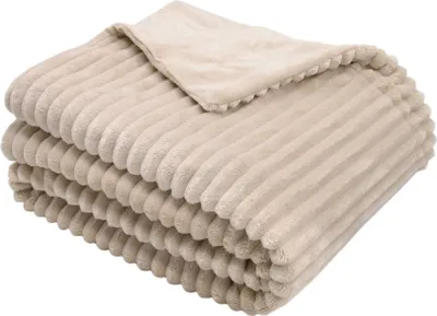 Produktbild von Kuscheldecke flauschig aus 100% Polyester, 150x200 cm, Beige