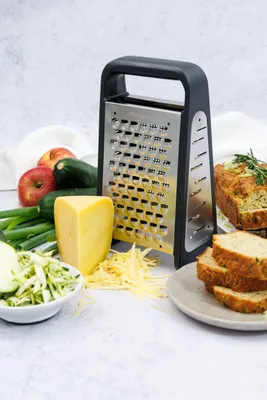 Produktbild von Microplane Box Grater / Vierkantreibe PureCut – 5-in-1 – After Dark Grey 34942
