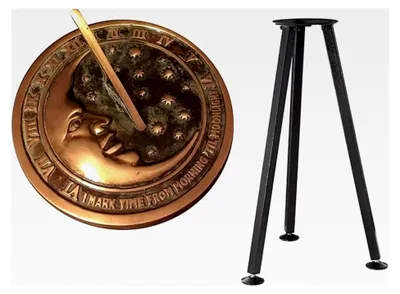 Produktbild von Sonnenuhr Mond und Sterne aus massivem Messing mit Ständer, 25,4 cm Durchmesser