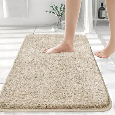 Immagine prodotto di Grande tappetino da bagno 70x120 cm - Morbida microfibra, antiscivolo e lavabile - Beige con fondo gommato