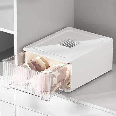 Zdjęcie produktu dla Przezroczysty pojemnik do przechowywania z możliwością układania w stosy – 34 x 26 x 15 cm – biały