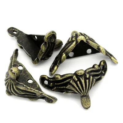 Produktbild von 10 x Schutzecke, Eckbeschlag, Möbelbeschlag, Antikbeschlag 3,6 x 1,8 cm bronze
