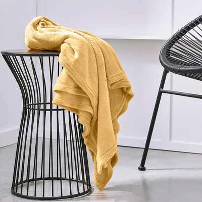 Zdjęcie produktu dla Koc Plaid ESSENTIAL