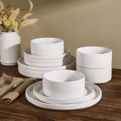 Image de Set de vaisselle en porcelaine 12 pièces avec assiettes et bols, Blanc