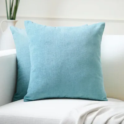 Produktbild von 2er-Set Kissenbezüge | Eisblau (60 x 60 cm) | Dekorative quadratische Kissenbezüge für Sofa und Couch