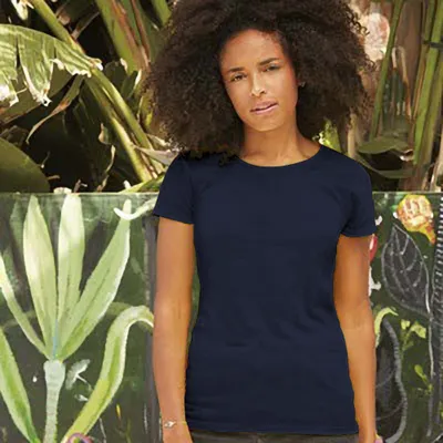 Produktbild von Fruit Of The Loom Damen Lady-Fit T-Shirt, kurzärmlig RW4724 (L) (Dunkles Marineblau)