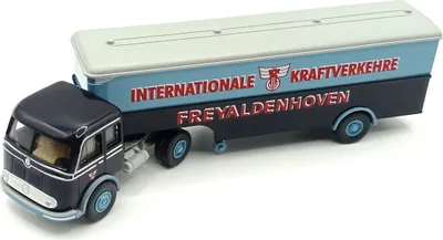 Produktbild von Wiking Koffersattelzug (MB Pullman) "Freyaldenhoven", Liefer-LKW-Modell, Vormontiert, 1:87, Koffersattelzug (MB Pullman), Unisex, "Freyaldenhoven"