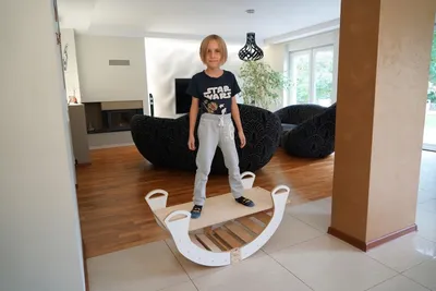 Image de Bascule Montessori en bois avec toboggan pour enfants, laqué massif PL