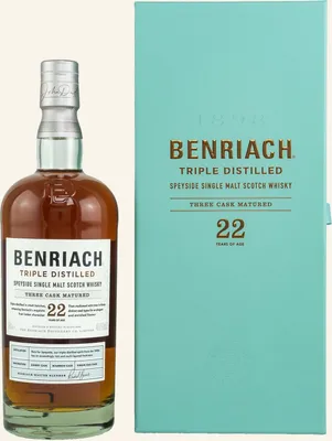 Produktbild von Benriach 22 Years Old Triple Distilled Three Cask Matured Single Malt 46,8% Vol. 0,7l in Geschenkbox