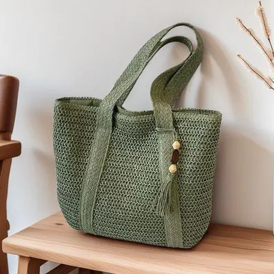 Produktbild von Handgefertigte Woven Strandtasche mit Leder Schultergurt, Grün