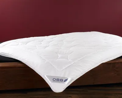 Produktbild von OBB 155x200cm Selma 4-Saison Decke Schwarzwald