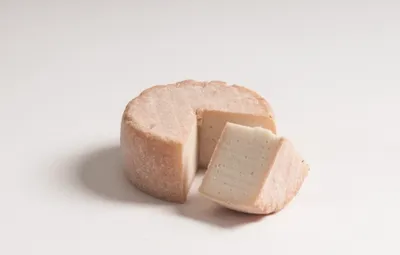 Produktbild von Ziegenkäse Ricki Untereggerhof ca. 250 gr.