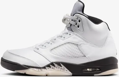 Imagen del producto de Nike Air Jordan 5 Retro "Reverse Metallic White Black", talla: 43