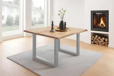 Produktbild von Esstisch Baumkante massiv Akazie eichefarben 90 x 90 silber NIAH