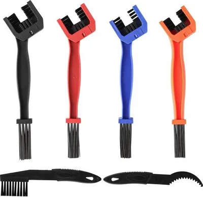 Produktbild von Reinigungsset für Motorräder und Mountainbikes, 6-teilig, 4 Reinigungsbürsten, 1 Reinigungssatz, 1 Kettenreiniger.