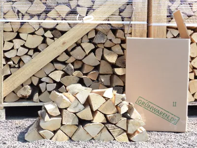 Produktbild von 180 kg trockene Buche, Kaminholz Brennholz Feuerholz Hartholz ca. 30 cm
