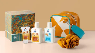Produktbild von Just Sun Pflege Reiseset-Geschenkset Gesichtscreme LSF 30, Körpercreme LSF 30, After Sun Körperpflege mit Geschenkbox inkl. Haarband und Tasche